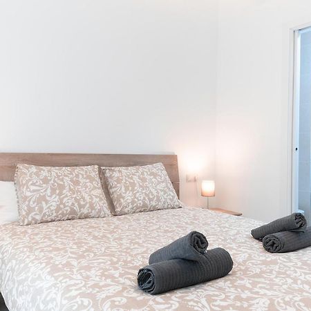 Downtown Apartment Sevilla Bagian luar foto