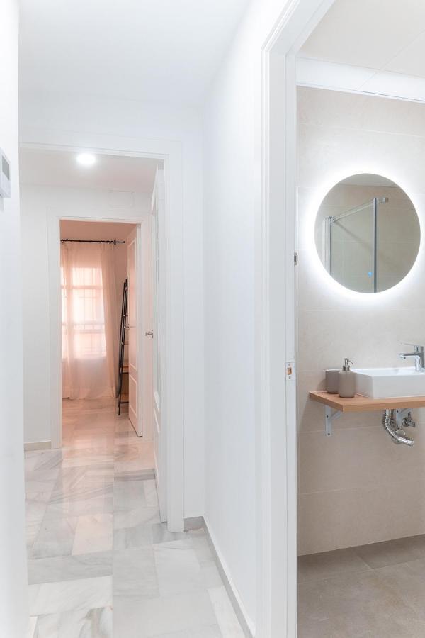 Downtown Apartment Sevilla Bagian luar foto